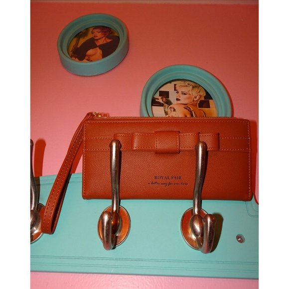 Royal Fair Brown Wallet Clutch w/ Hand Strap money holder bow - Picture 9 of 12